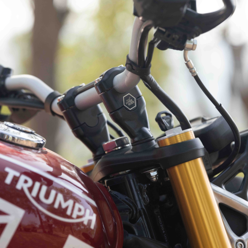 Handlebar Risers for Triumph Speed 400 & Scrambler 400-X - Upgrade your ride with quality accessories