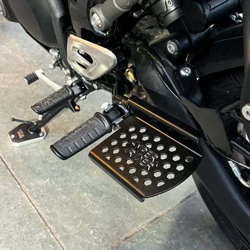 Pair of rear footrests designed for Triumph 400, available at HyperRider